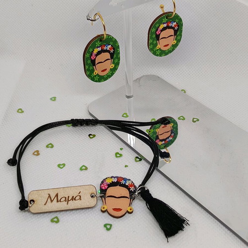 Frida Kahlo jewelry like new, colorful earrings and adjustable mom bracelet