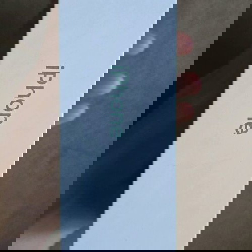Πρωτότυπη συσκευασία του iPhone 11 64GB