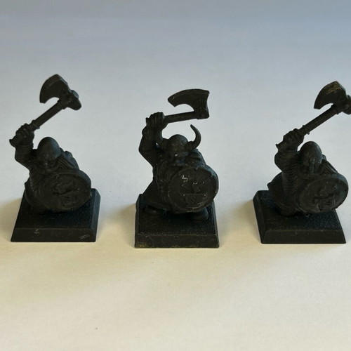 Warhammer Fantasy Battle Dwarf Warriors pack of 9 used