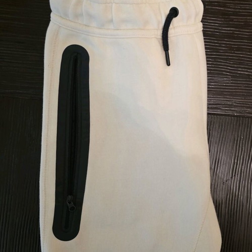 Παντελόνι φόρμας Nike Sportswear Tech Fleece εκρού σαν καινούργιο