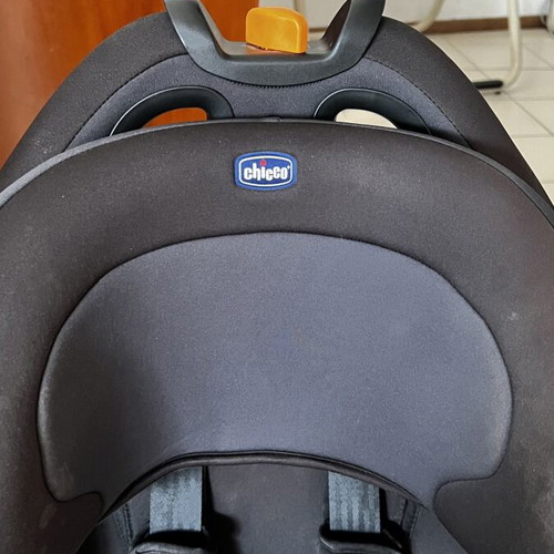 Chicco Gro-Up 123 Car Seat like new, 9-36 kg Black Night