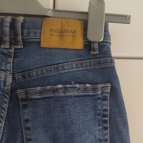 Pull & Bear elastic jeans size 32 like new, blue