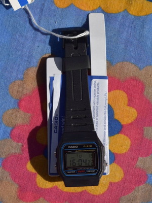 Casio F-91W Digital Watch New, Black Resin Strap