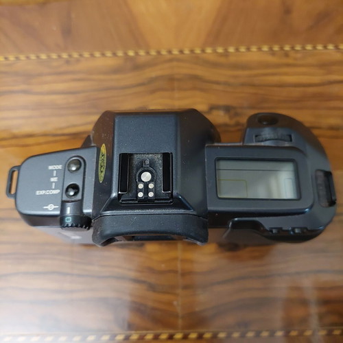 Canon EOS 600 film camera body used