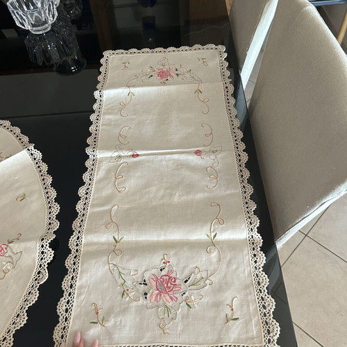 Handmade doily set like new