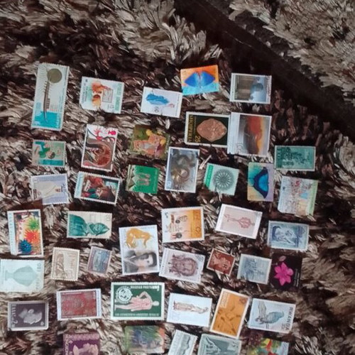 Collectible stamps like new, pack of 37 pieces