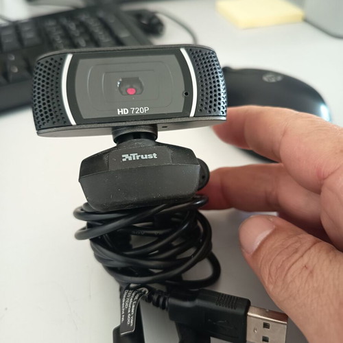 Trust HD720 computer webcam used, very good condition