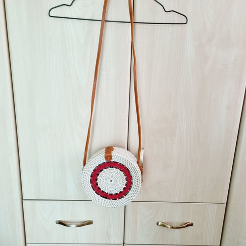 Rattan shoulder bag beige with red new