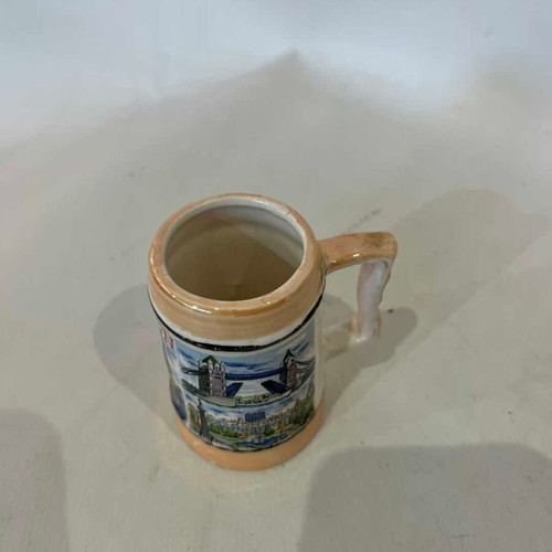 Ceramic souvenir beer mug from London used