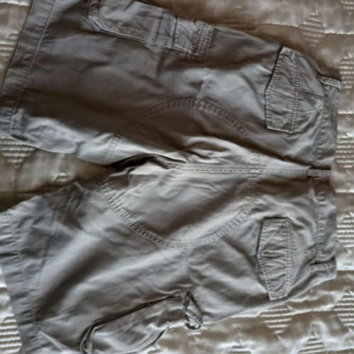 Men's bermuda shorts used, size M, beige and green