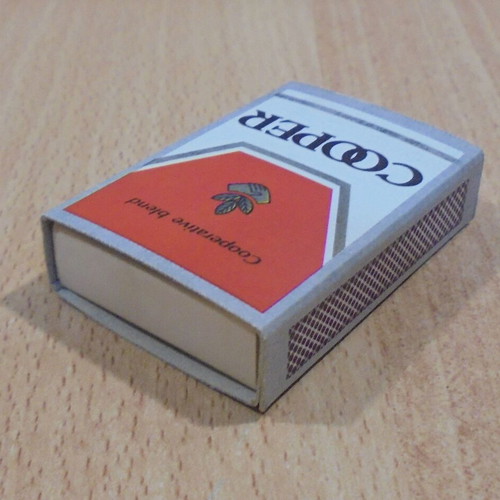 Cooper cigarettes old matchbox unused - € 4,00