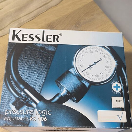 Kessler 106 sphygmomanometer like new