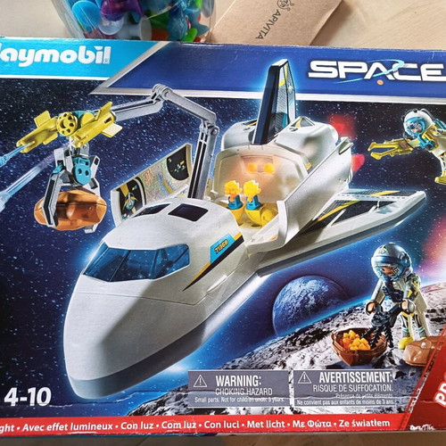 Playmobil 71368 Space Shuttle like new with lights and astronauts