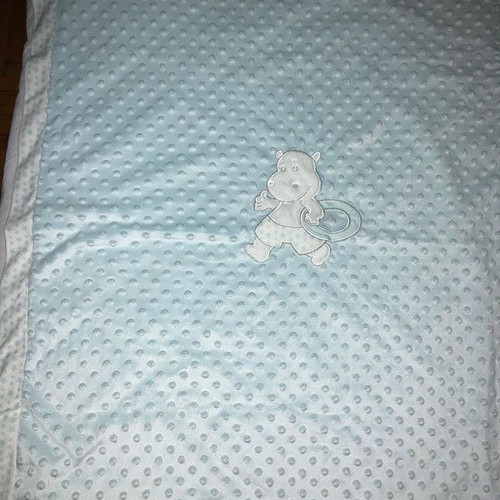 Kentia Bebe blanket soft used 98x77