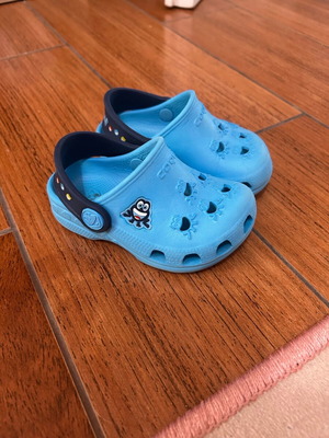 Coqui clogs size 22 used, blue kids' shoes