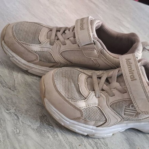 Admiral sports shoes used for girls size 34 beige
