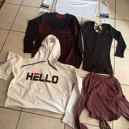 Women's blouses and crop tops pack of 5 like new, XS-S, colorful