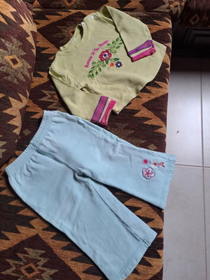 Girls' set blouse with pants used for 1-1.5 years old