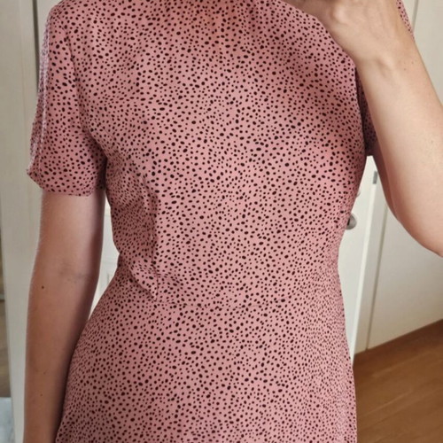 VILA dress with open back, size 40 / M-L, black and pink