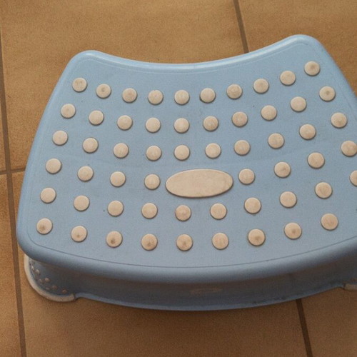 Prémaman Popotam step stool, blue