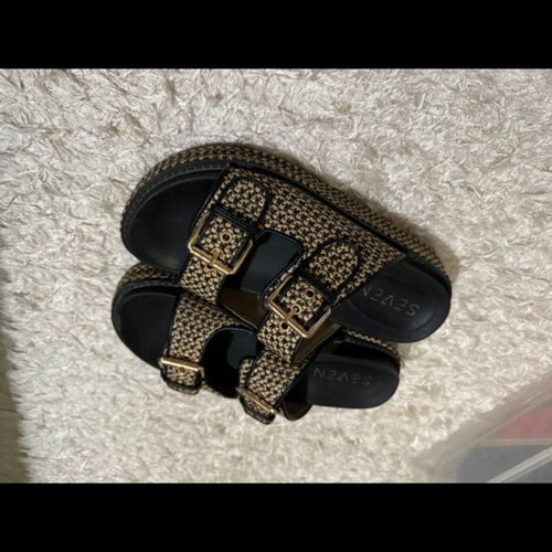 Seven slippers size 38 like new, black