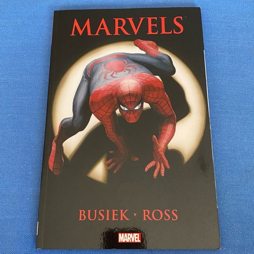 Marvels comic like new, Kurt Busiek & Alex Ross