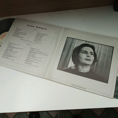 Amalia Rodrigues vinyl records used, 2 together