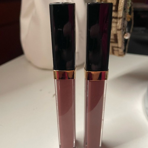 Lip gloss new, set of 2 pieces