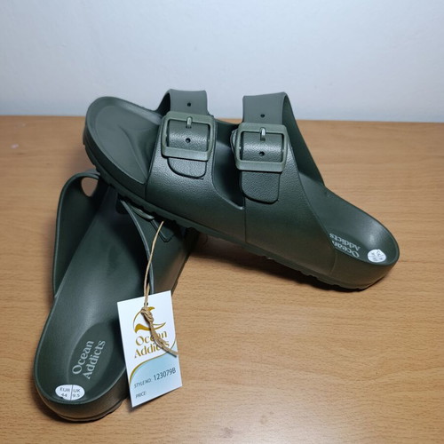 Ocean Addicts men's double buckle sandals khaki size 44