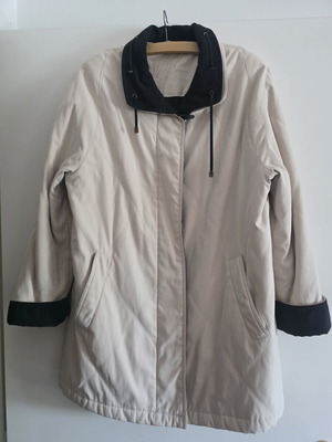 Micro de Luxe women's jacket off-white with black details like new