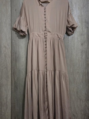 Midi dress Toi&Moi like new, beige, size M
