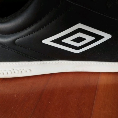 Umbro shoes new, size 45, black casual