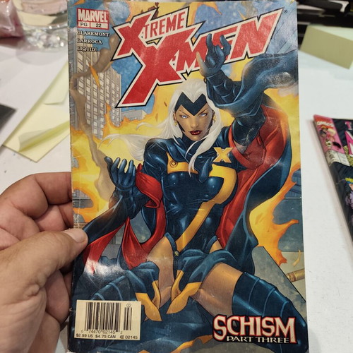 Marvel comics used, set of five with some wear