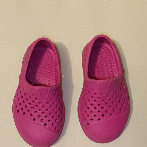 Fuchsia beach sandals toms size 5 (21 num.)