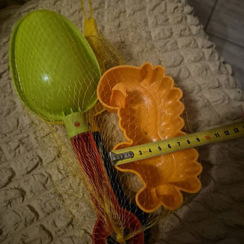 Beach toy set new, unused