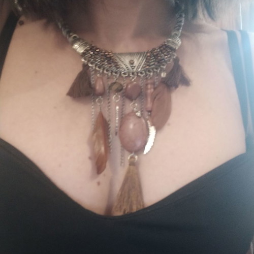 Necklaces with feathers, set of 2