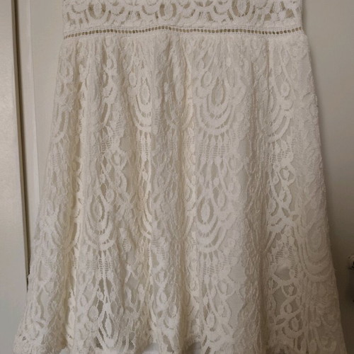 White lace dress H&M like new - 7,50 - Vendora.cy White lace dress H&M like new - 7,50 - Vendora.cy