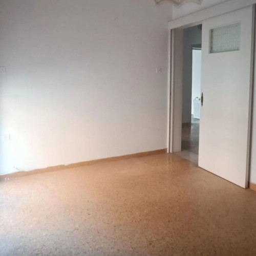 Apartment in Moschato 104 m² with 2 bedrooms and balcony