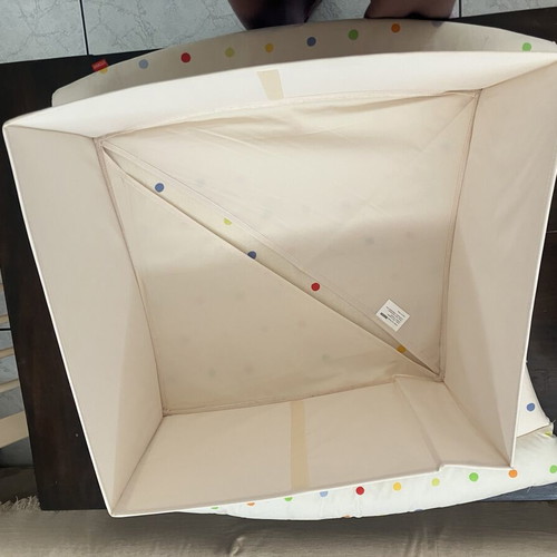 Stokke Changing Table like new with fabric drawer