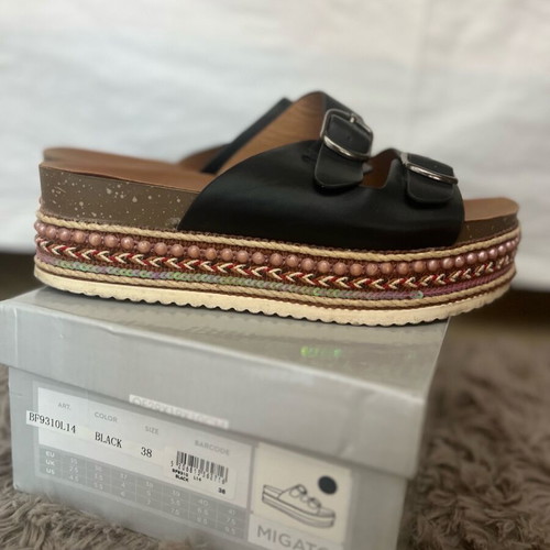 Migato women's slippers used, size 38, black with embroidery