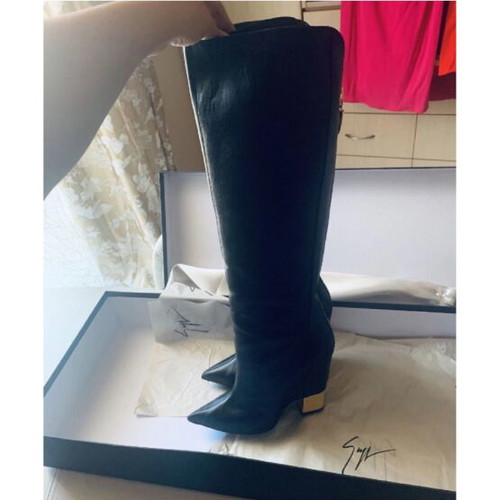 Giuseppe Zanotti leather boots size 40 like new, black and gold