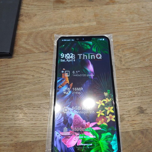 LG G8 ThinQ καινούργιο, αχρησιμοποίητο audiophile κινητό