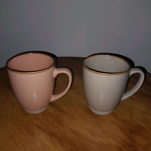 Cups like new, set of 2 pieces