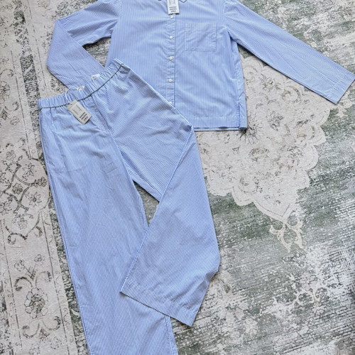 COS nightwear set size XS-S blue and white striped new