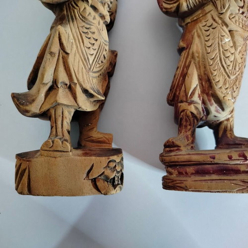 Wooden Chinese style figurines used, set of 2 pieces