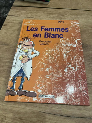 Les Femmes en Blanc book like new, French