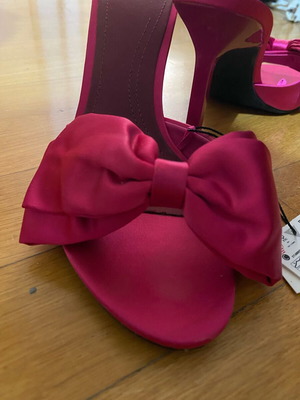 Zara fuchsia mules new, size 38