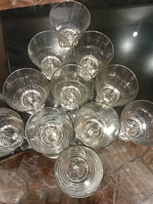 Bormioli Rocco Ypsilon glass set, 11 pieces, like new