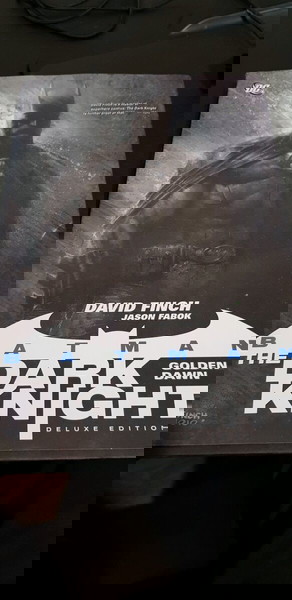O Batman και η Χρυσή Αυγή.