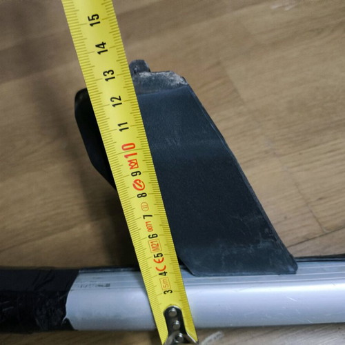 Menabo car roof bars used, aluminum 133cm with rubber